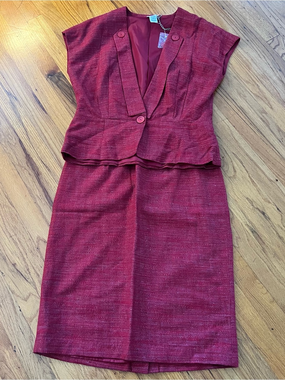 Vintage Style Red Two-Piece Skirt Set